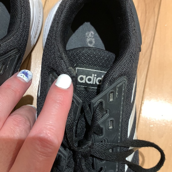 Adidas Cloud Foam athletic shoes- size 6 - Picture 12 of 16